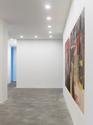 Image 4 of 25