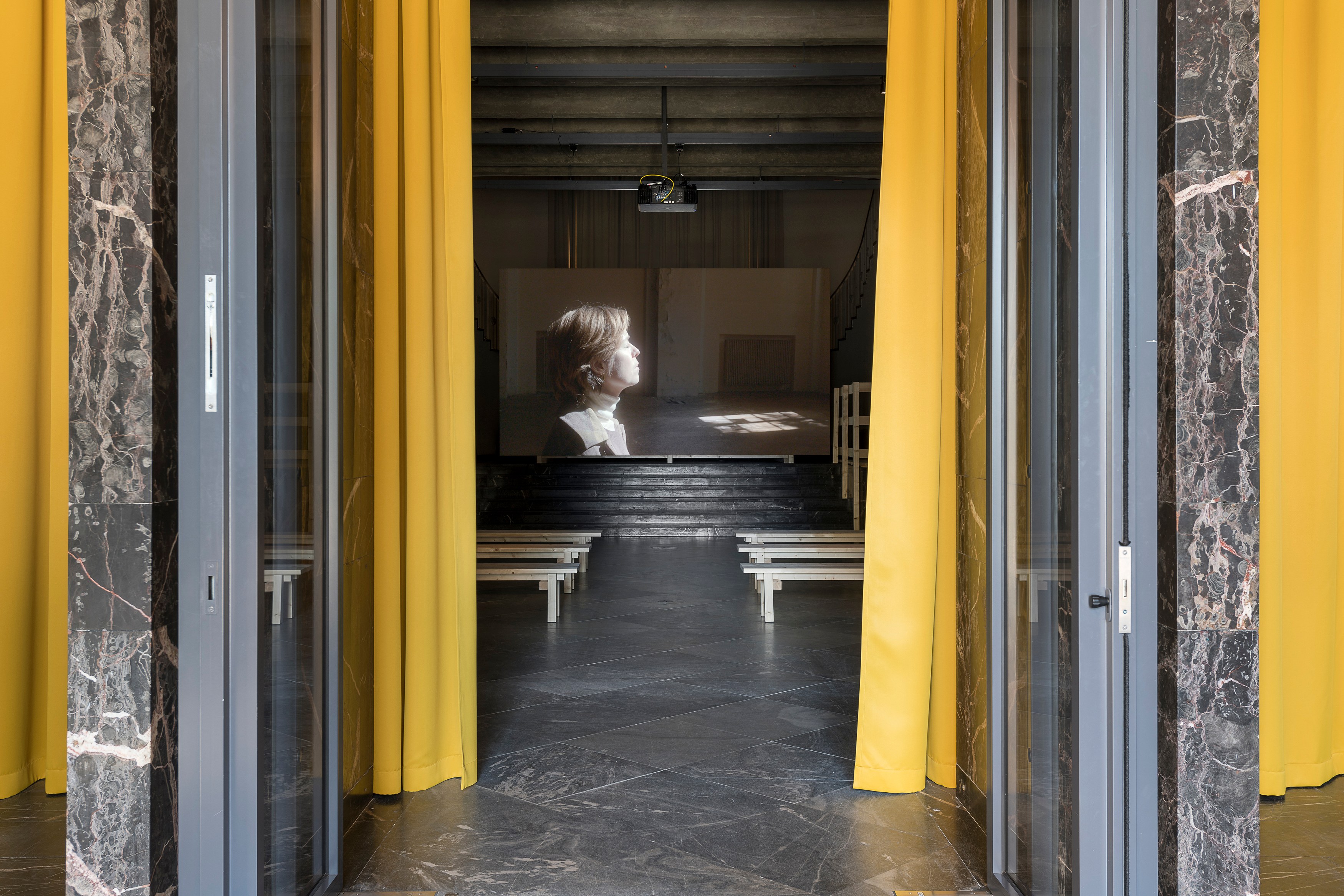 Sven Johne, image 2 of 17