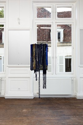 Image 21 of 27