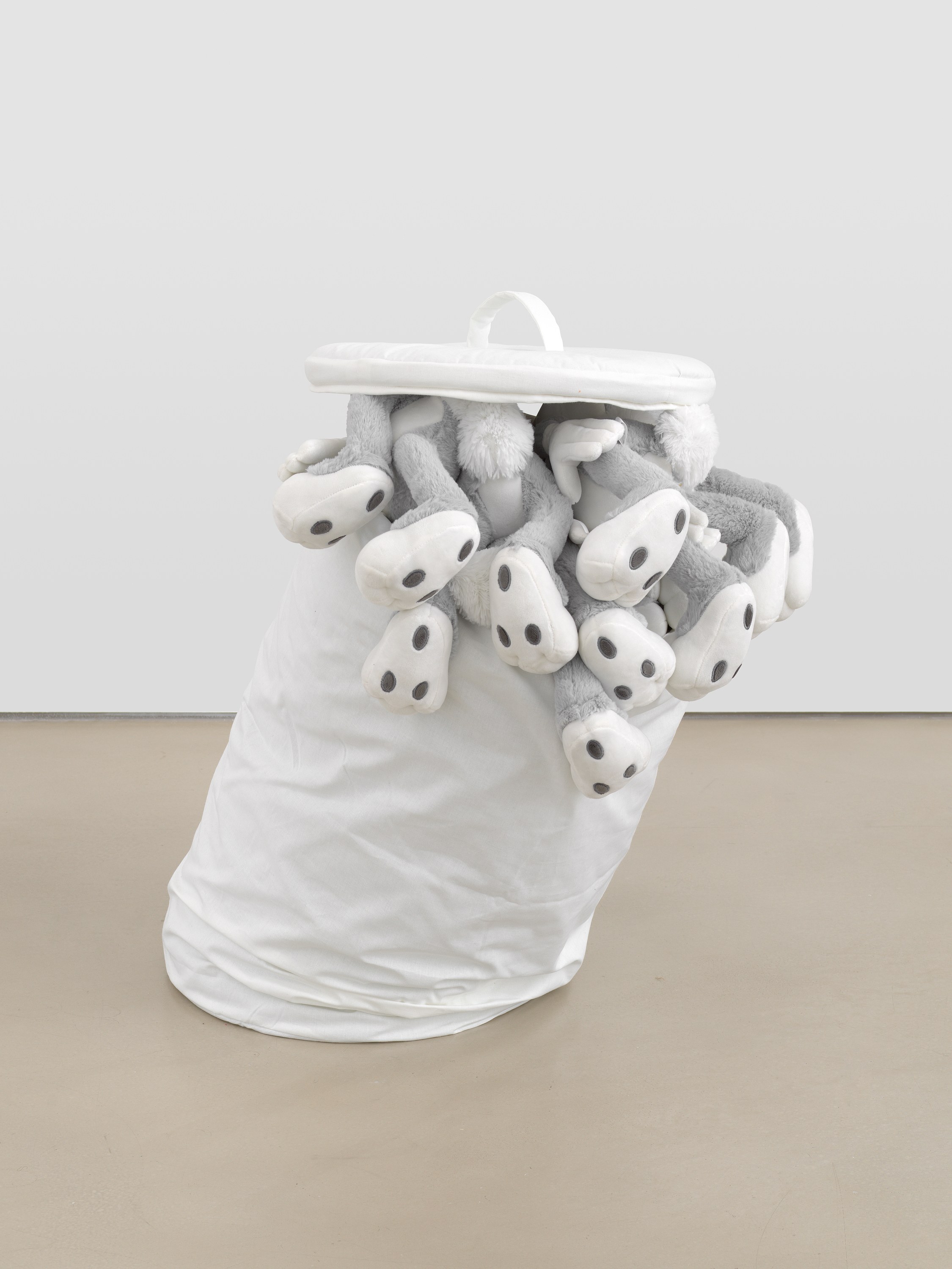 Cosima von Bonin, Church of Daffy at Petzel, photo 21