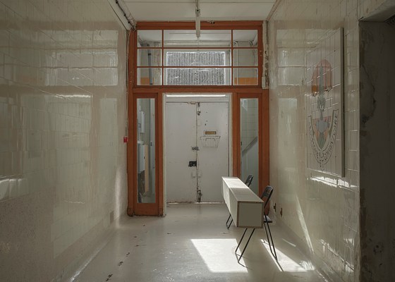 Image 3 of 5