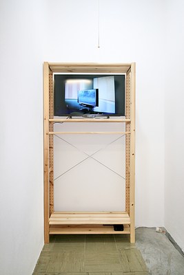 Image 2 of 16