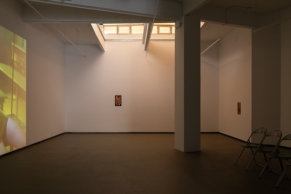 Image 2 of 12
