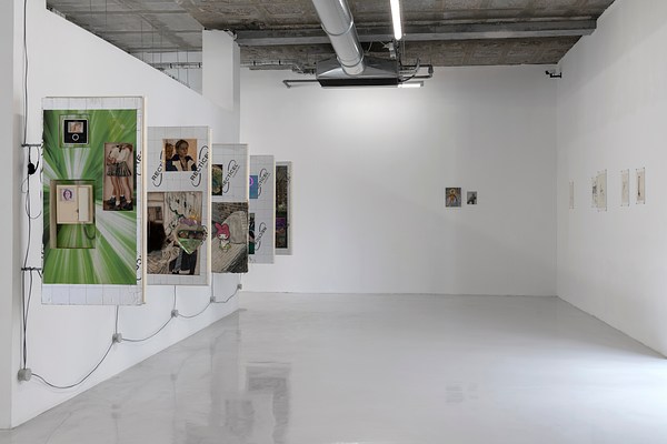 Image 2 of 24
