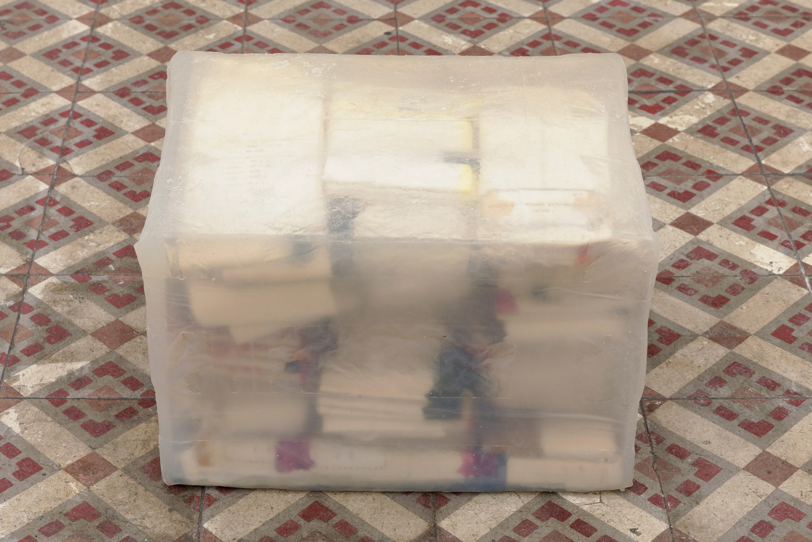 Rebecca Brewer, Liz Magor, Marie Voignier, L'intruse at Marcelle Alix, photo 21