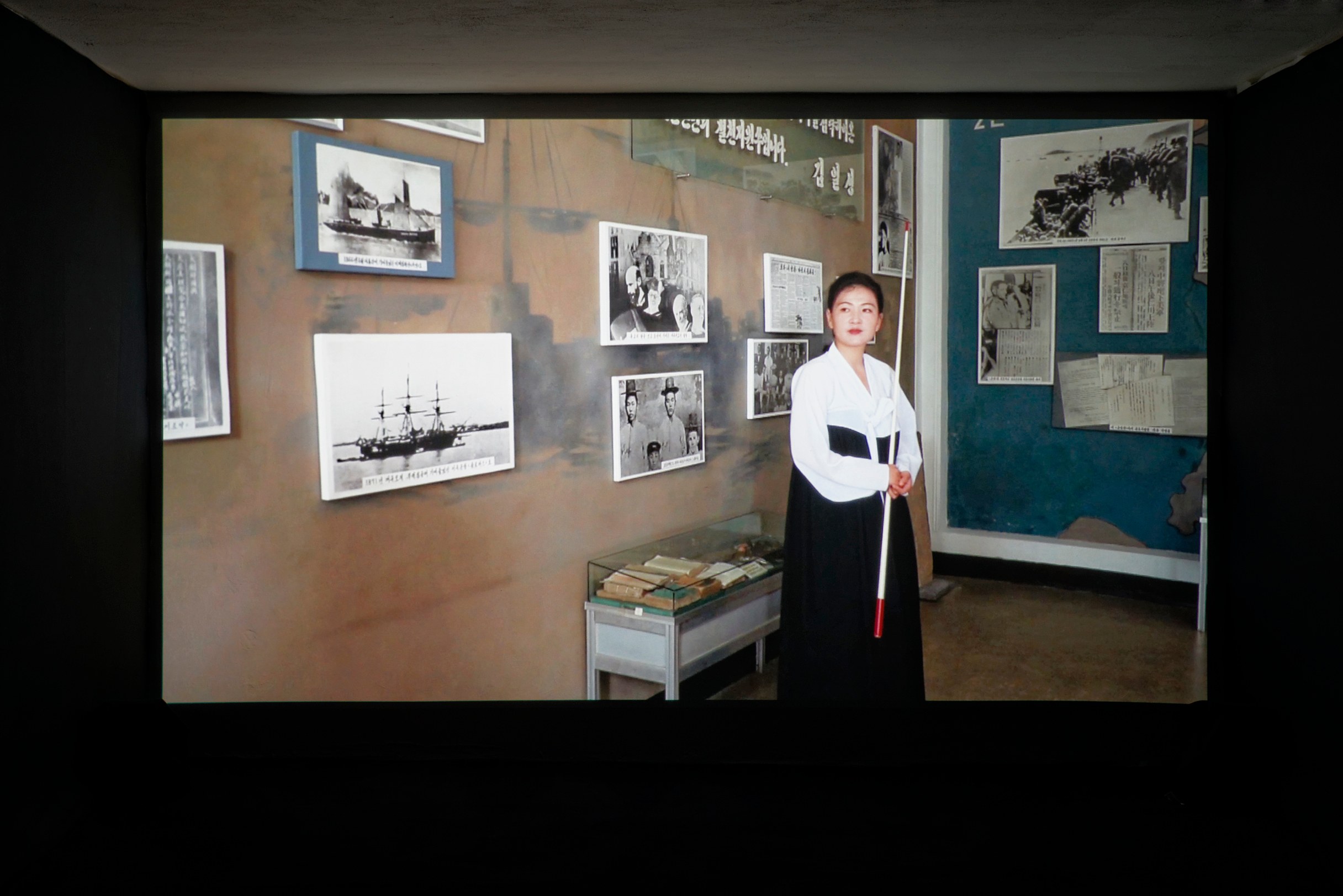 Rebecca Brewer, Liz Magor, Marie Voignier, L'intruse at Marcelle Alix, photo 23