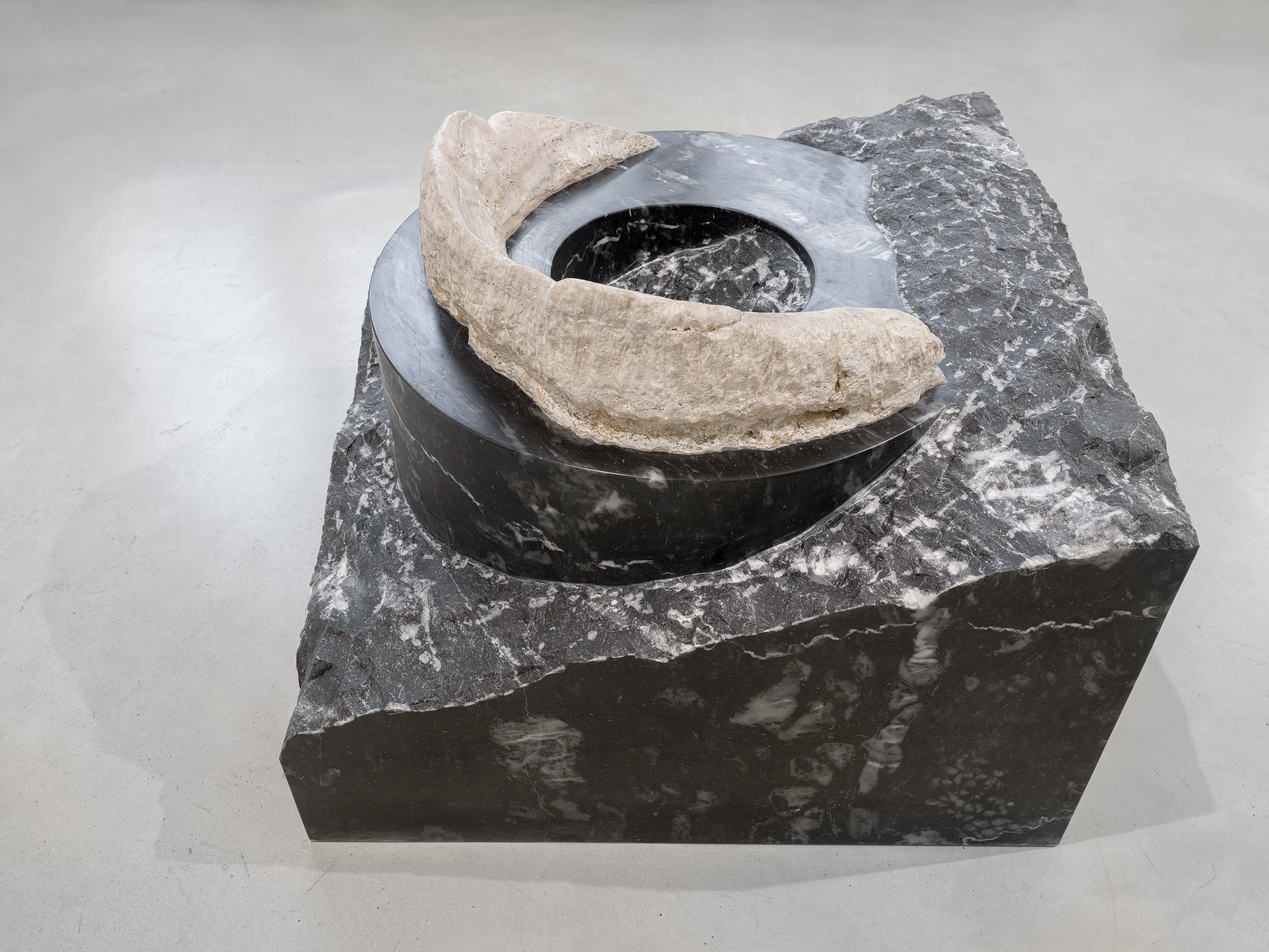 Elena Damiani, Tellurian Surface and Core Fragments at Galerie Nordenhake, photo 25
