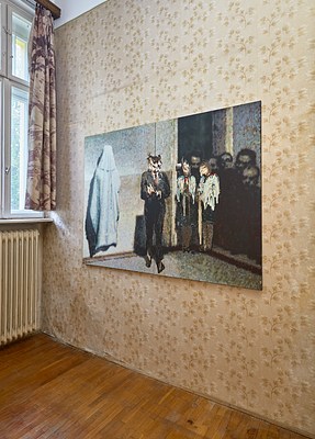 Image 10 of 25