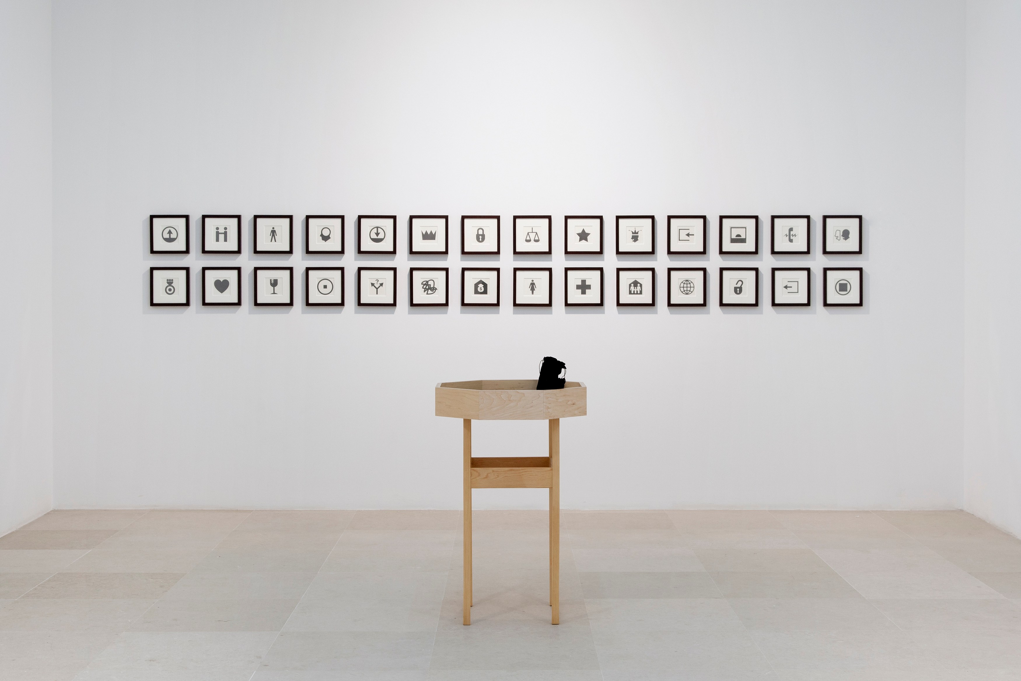 The Novel That Writes Itself, The Novel That Writes Itself at Greene Naftali, photo 3