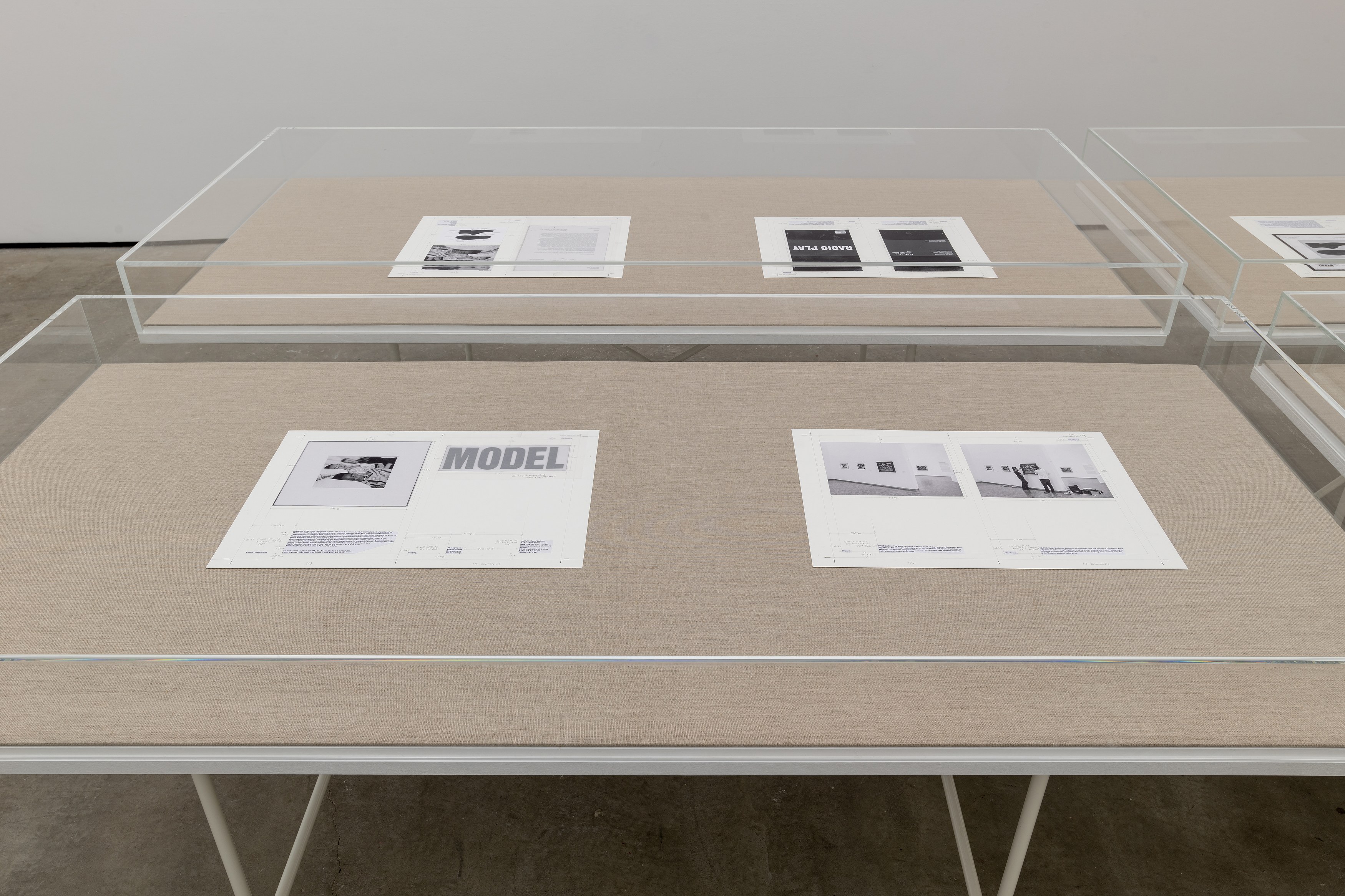 Christopher Williams, Untitled at Maxwell Graham, photo 14