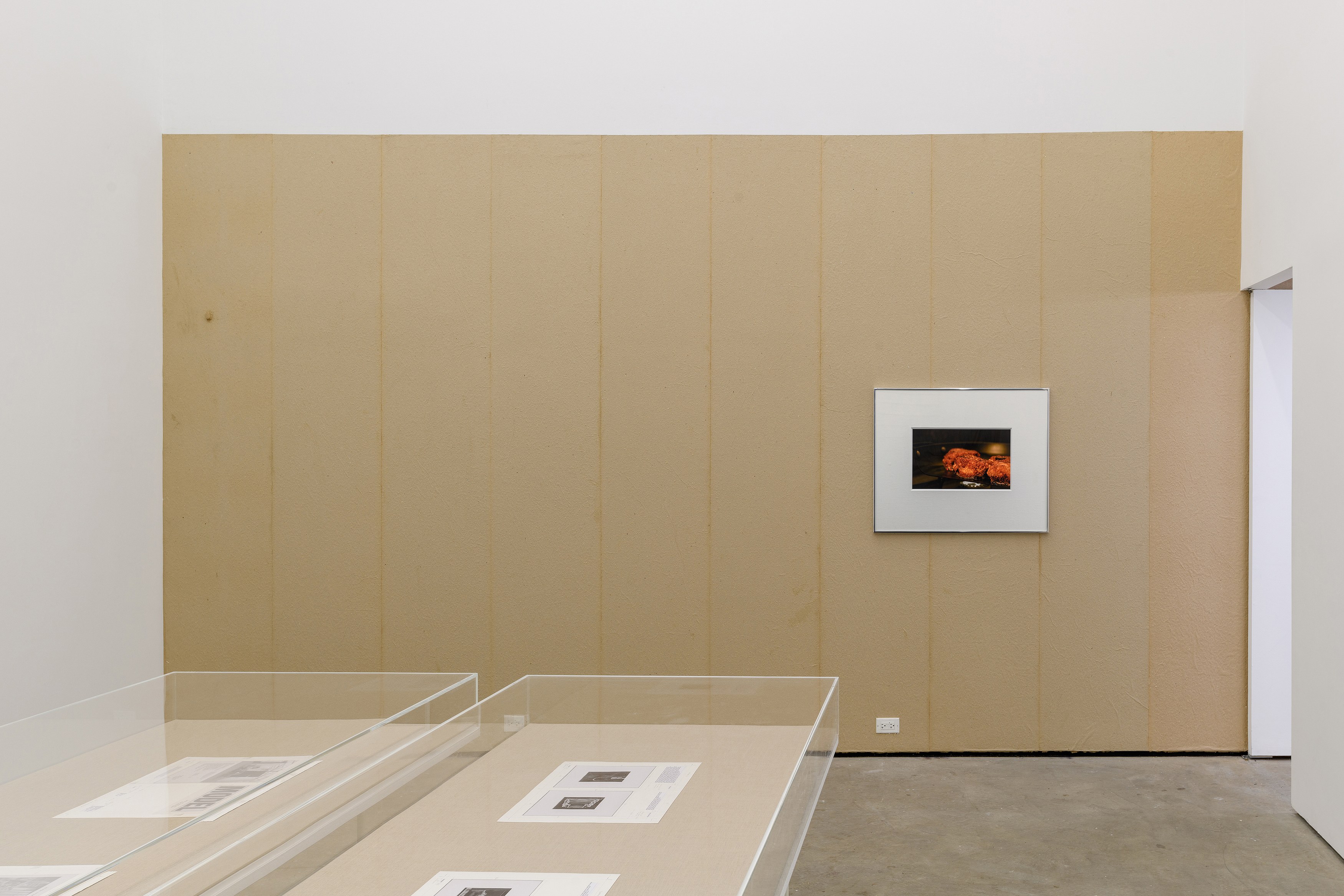 Christopher Williams, Untitled at Maxwell Graham, photo 34