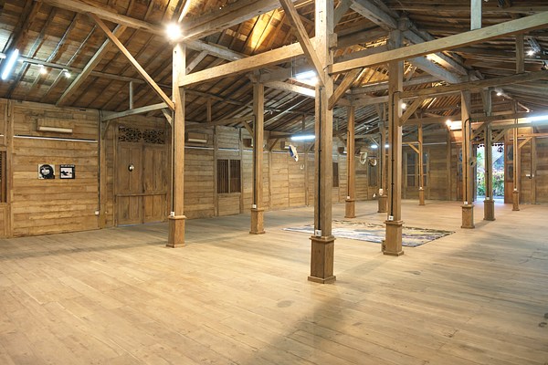 Image 8 of 53