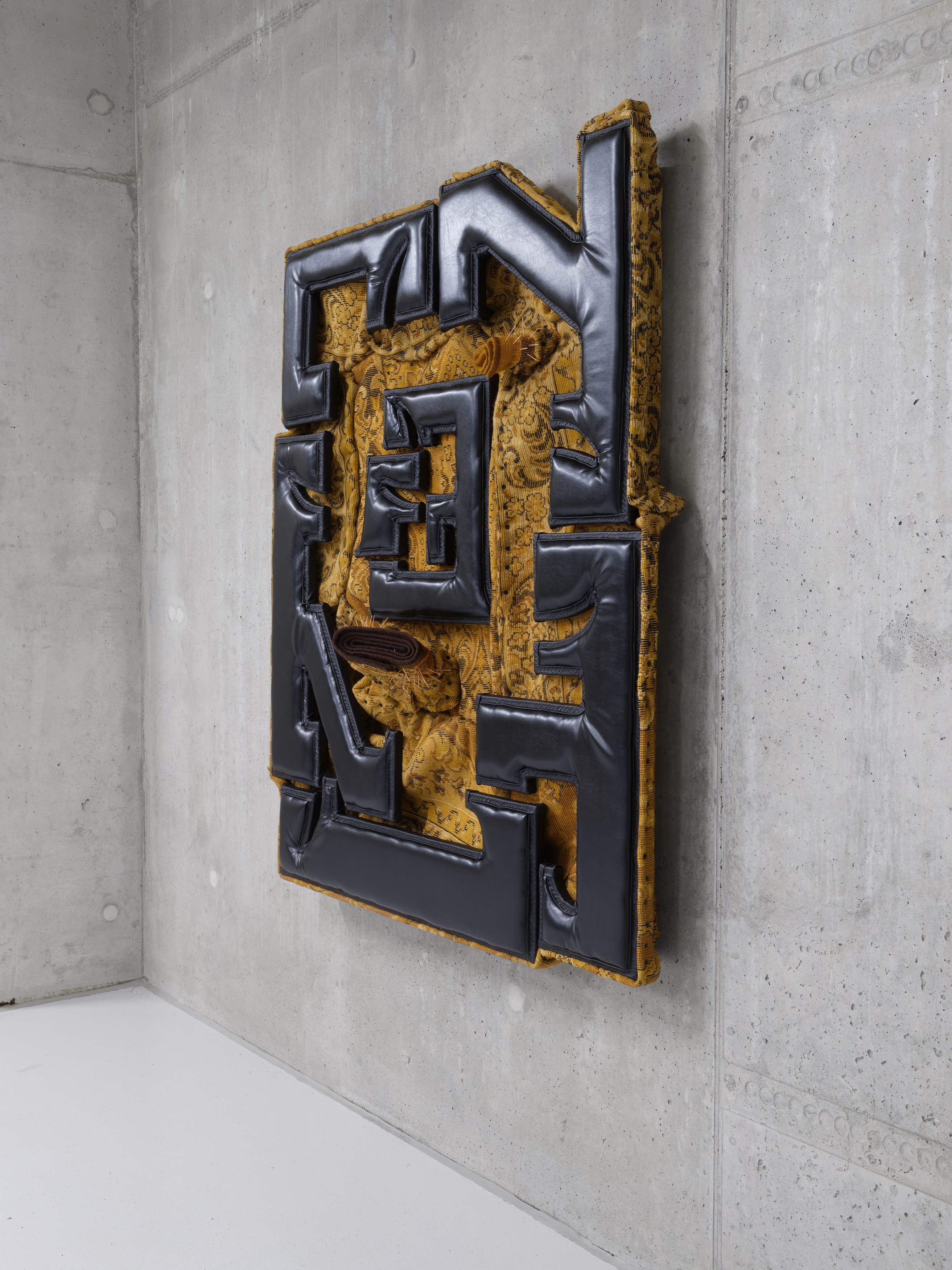 Living Spaces, Living Spaces at Galerie Molitor, photo 23