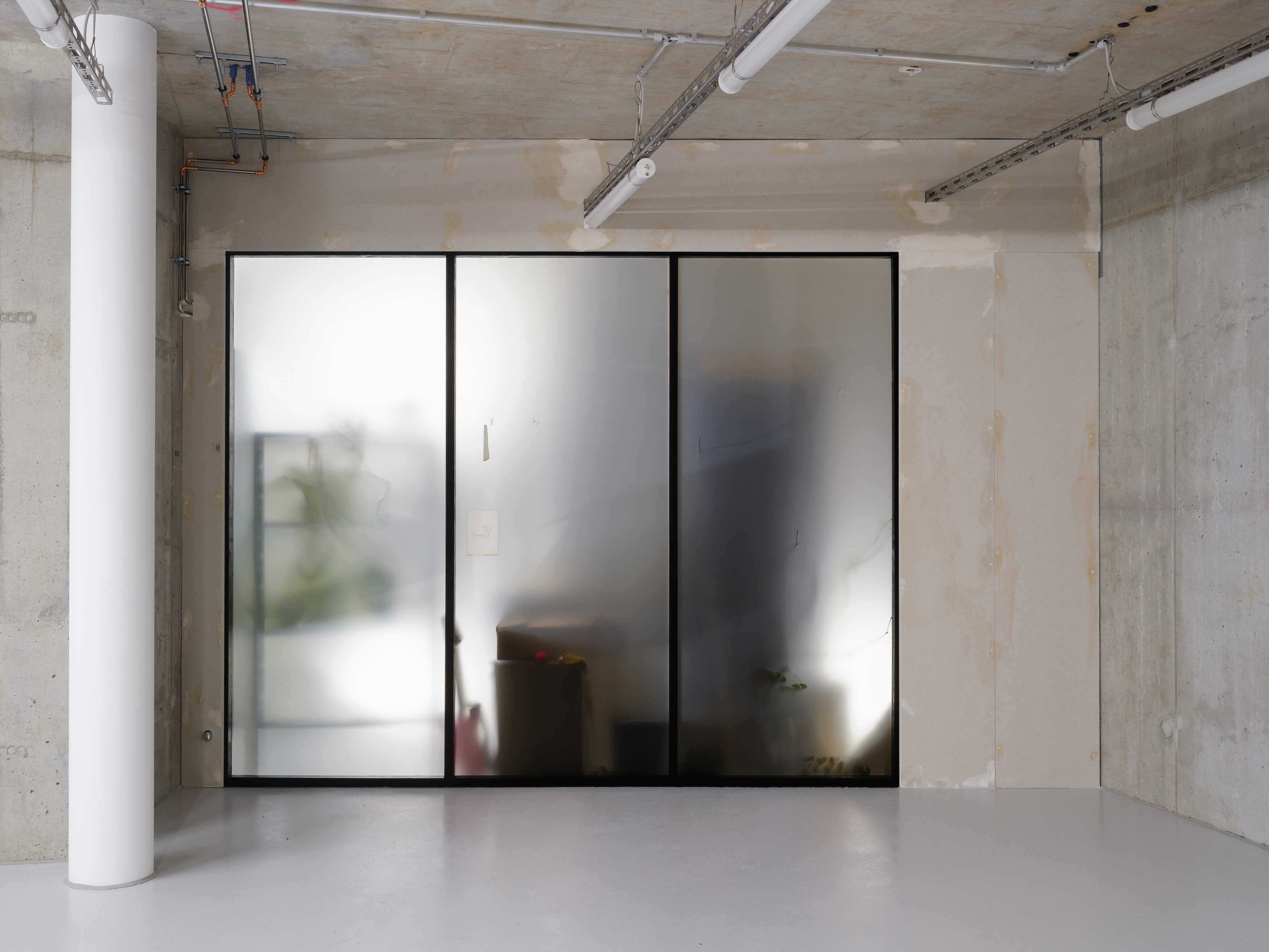 Living Spaces, Living Spaces at Galerie Molitor, photo 12
