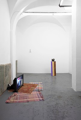 Image 1 of 8
