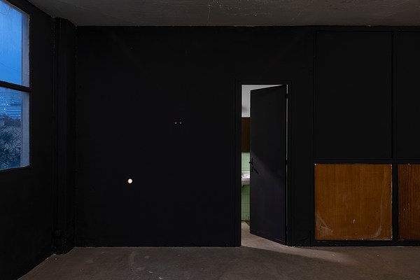 Image 3 of 30