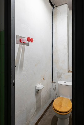Image 16 of 30