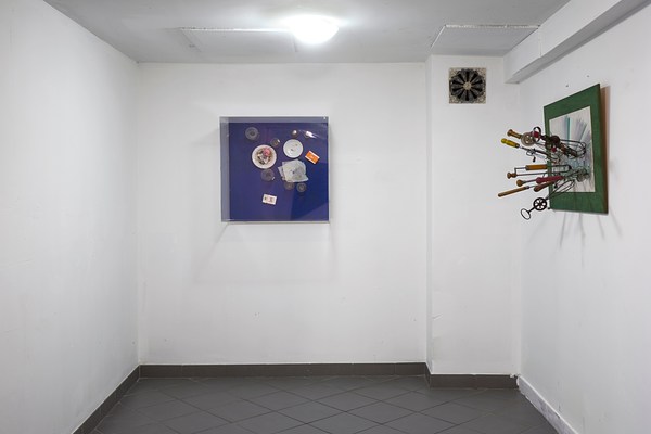 Image 9 of 33