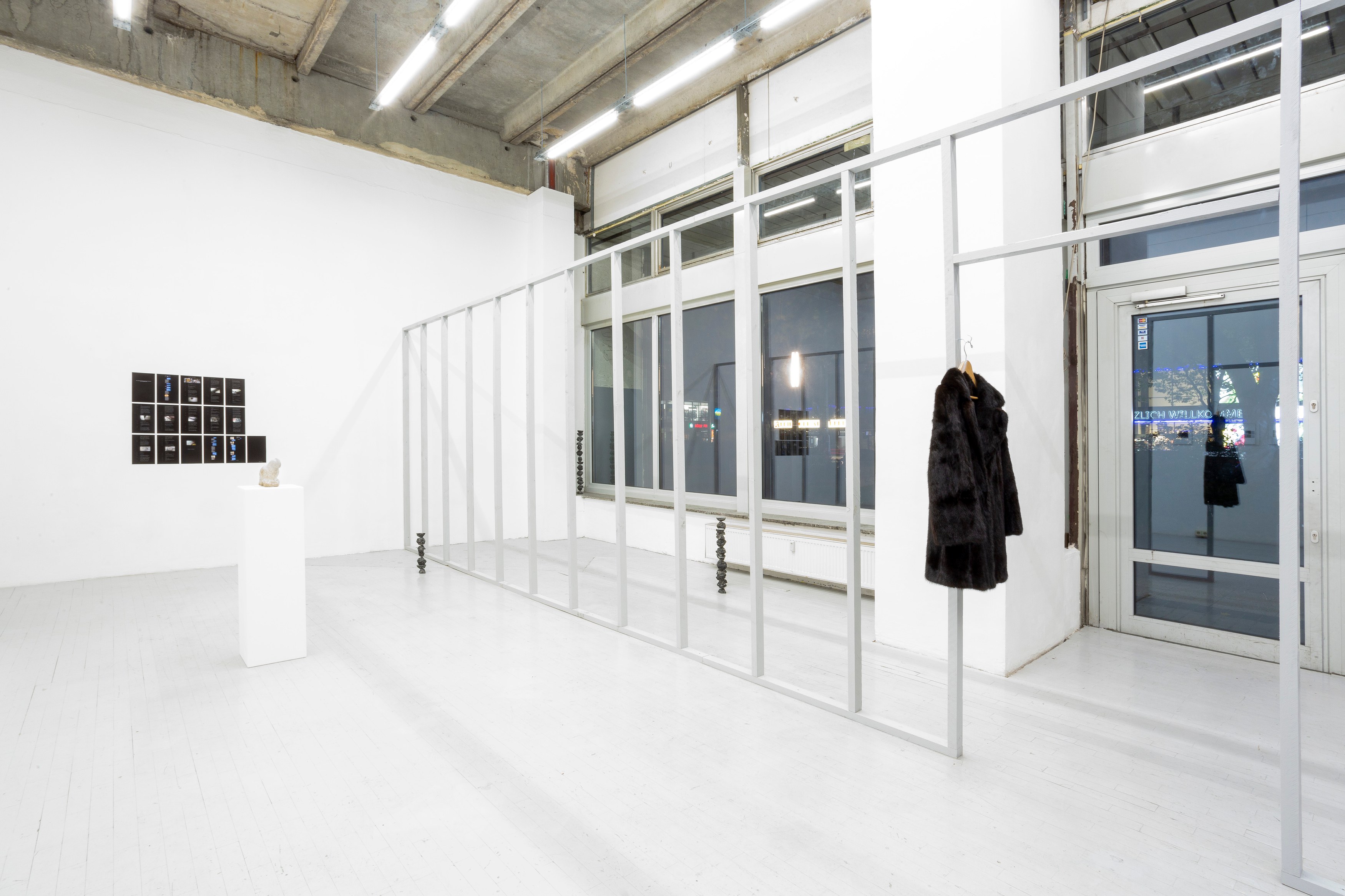 Thomas Love, John Neff, Survival On Land & Sea at Scherben, photo 10