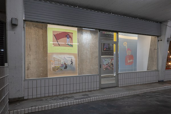 Image 4 of 21