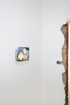 Image 4 of 23
