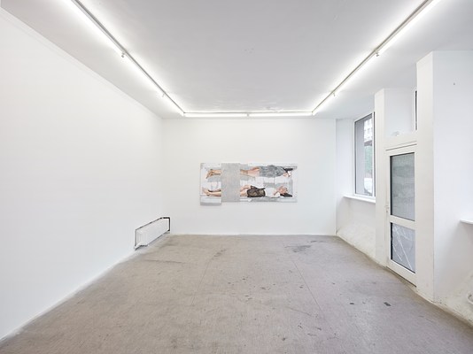 Image 2 of 17