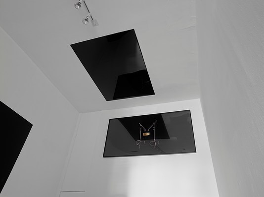 Image 10 of 26