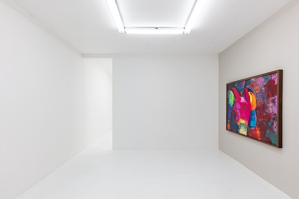 Image 4 of 27