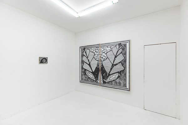 Image 2 of 34