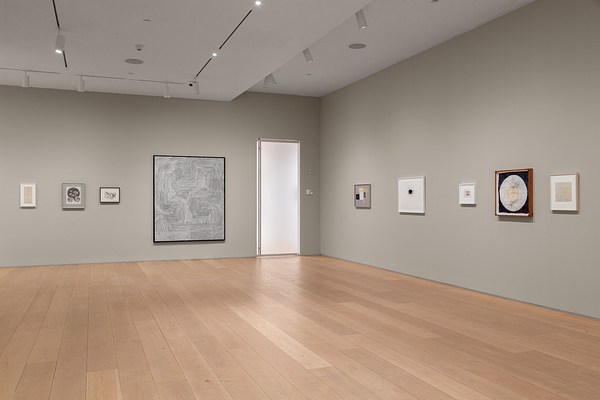 Image 4 of 30