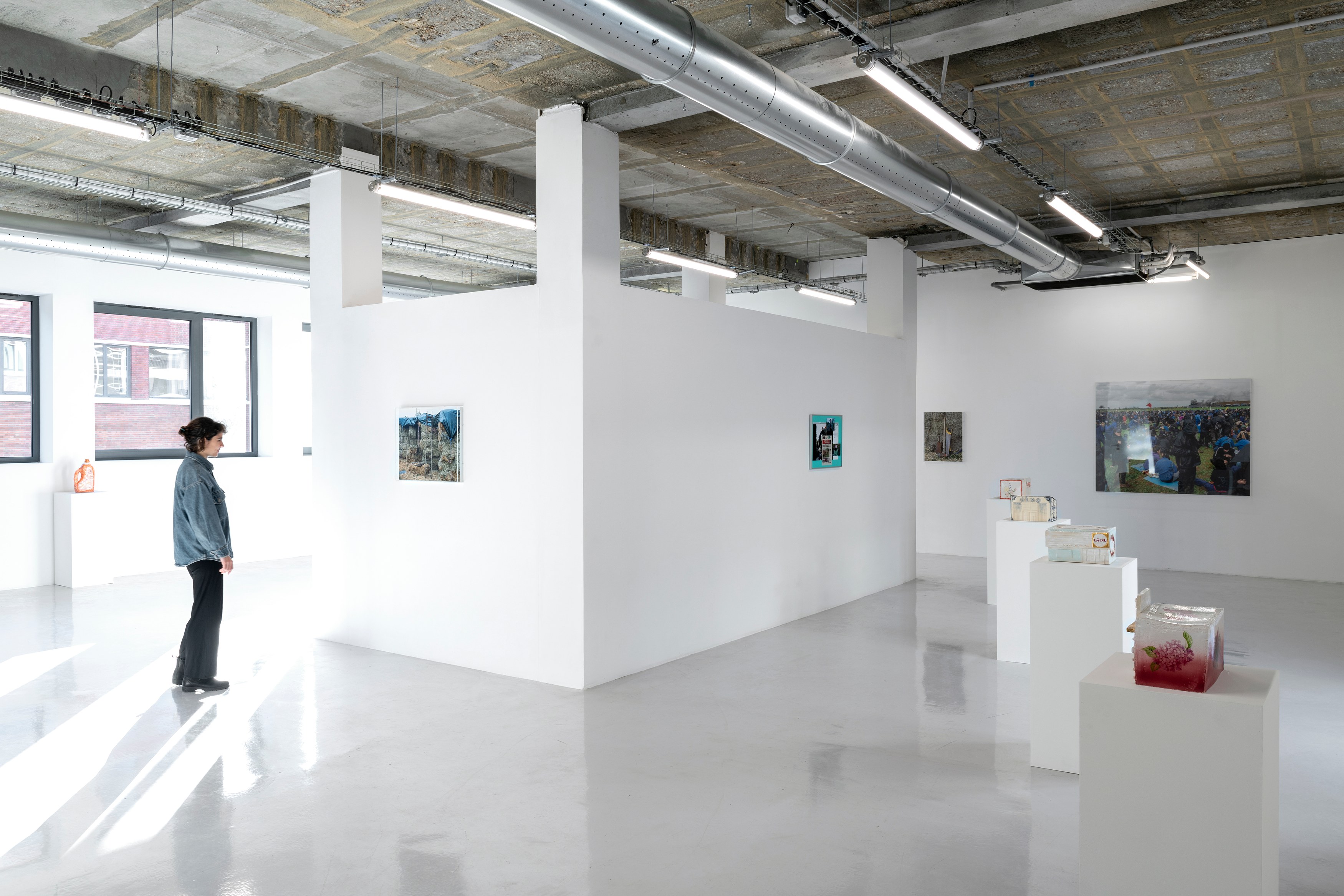 Bruno Serralongue, LE PRÉSENT at Air de Paris, photo 6