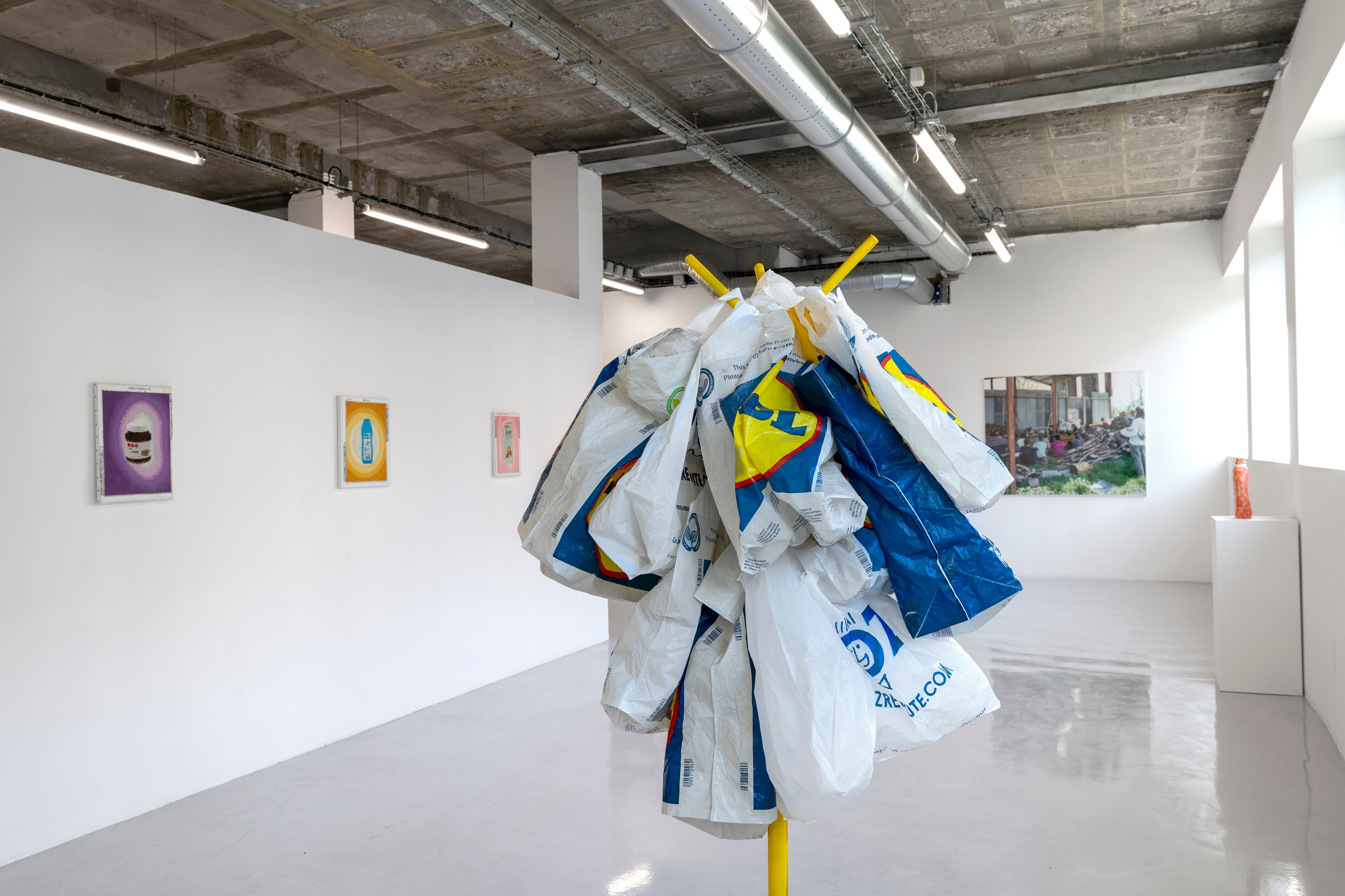 Bruno Serralongue, LE PRÉSENT at Air de Paris, photo 13