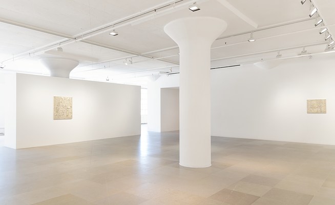 Image 10 of 27