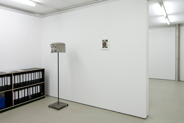 Image 4 of 25