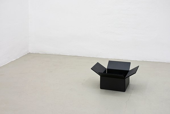Image 10 of 25