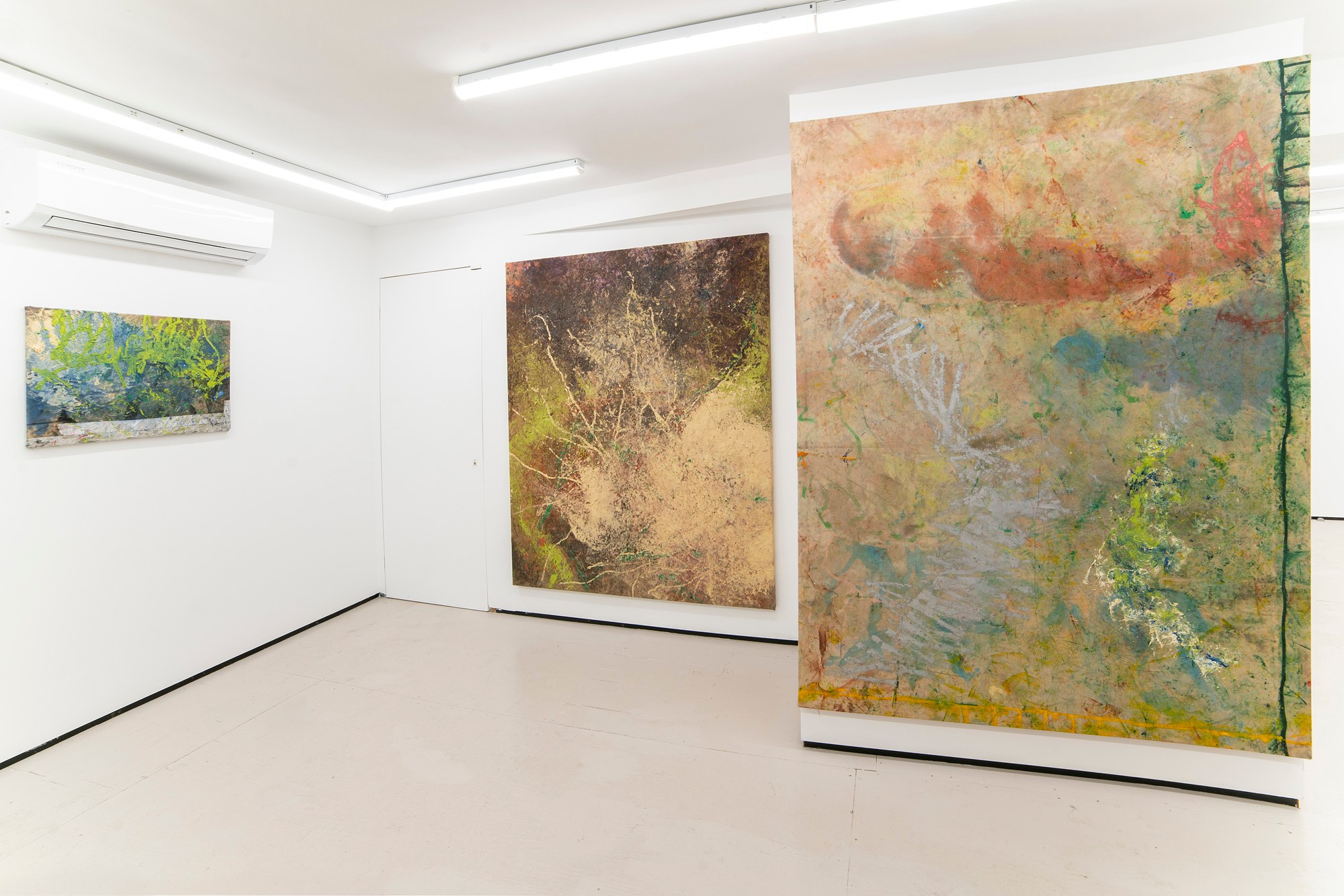 Installation view 12