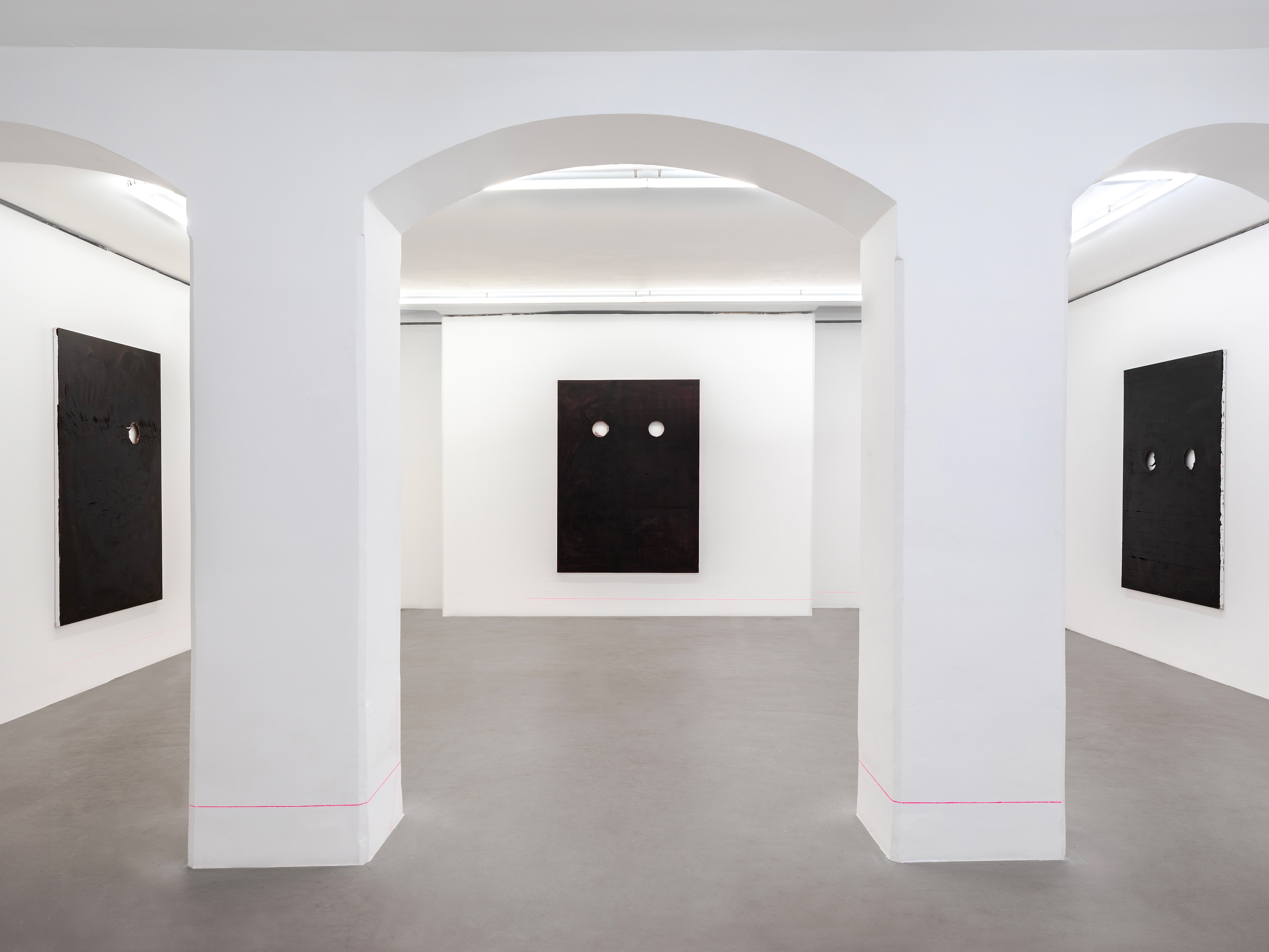 Jonathan Binet, une rose est une rose est une rose at Galerie Balice Hertling, photo 26