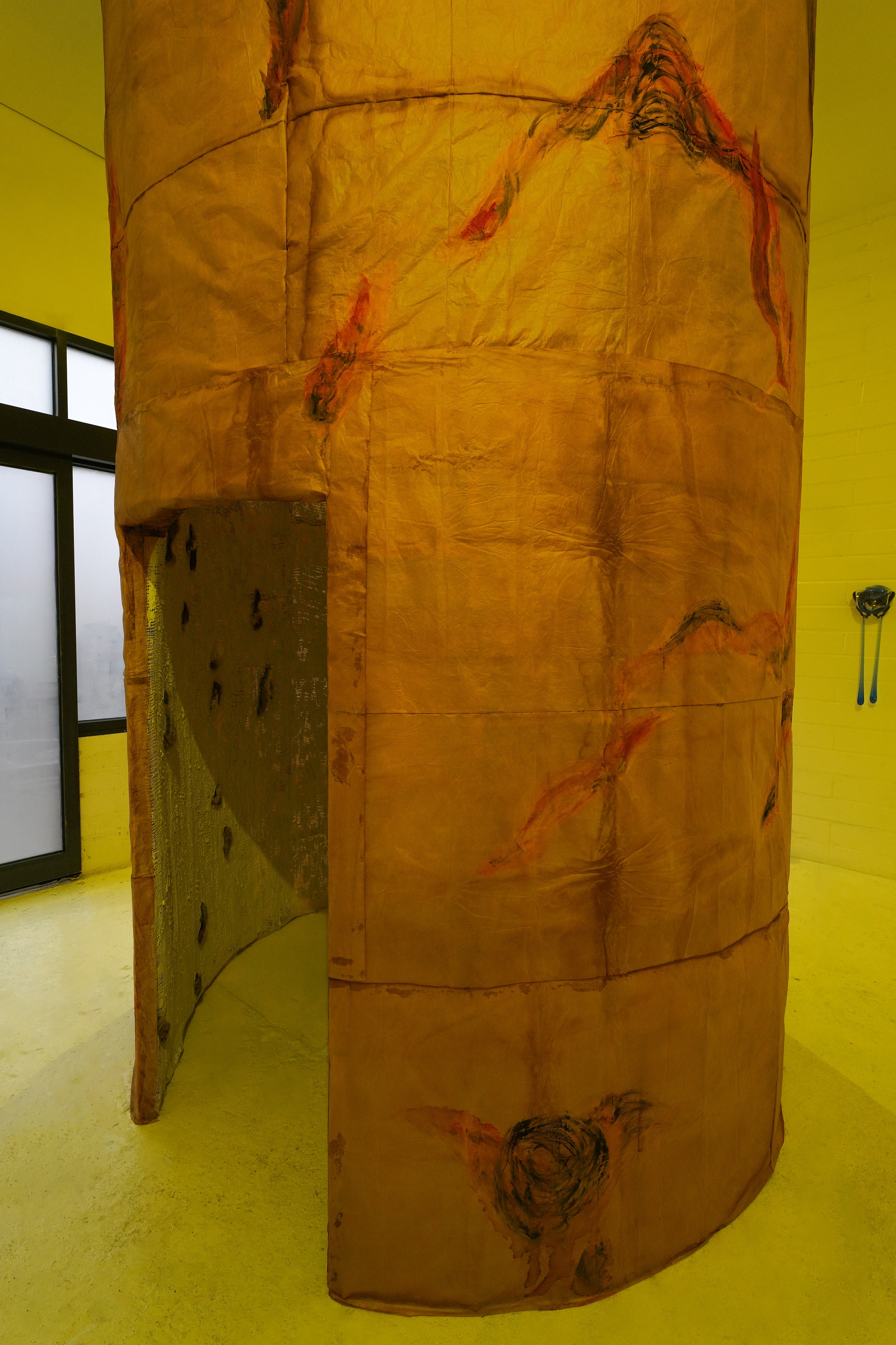 Li Li Ren, The World Forgetting, by the World Forgot at Sherbet Green, photo 2