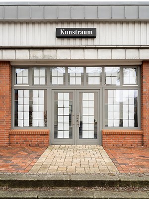 Image 1 of 19