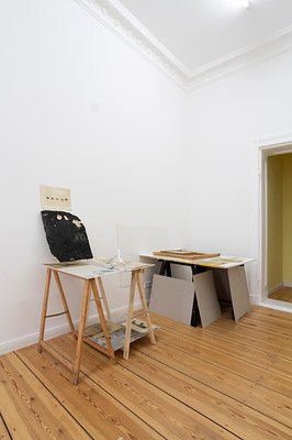 Image 3 of 23