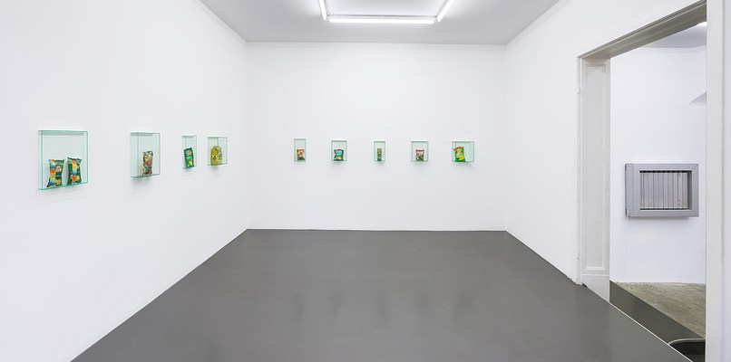 Image 11 of 33