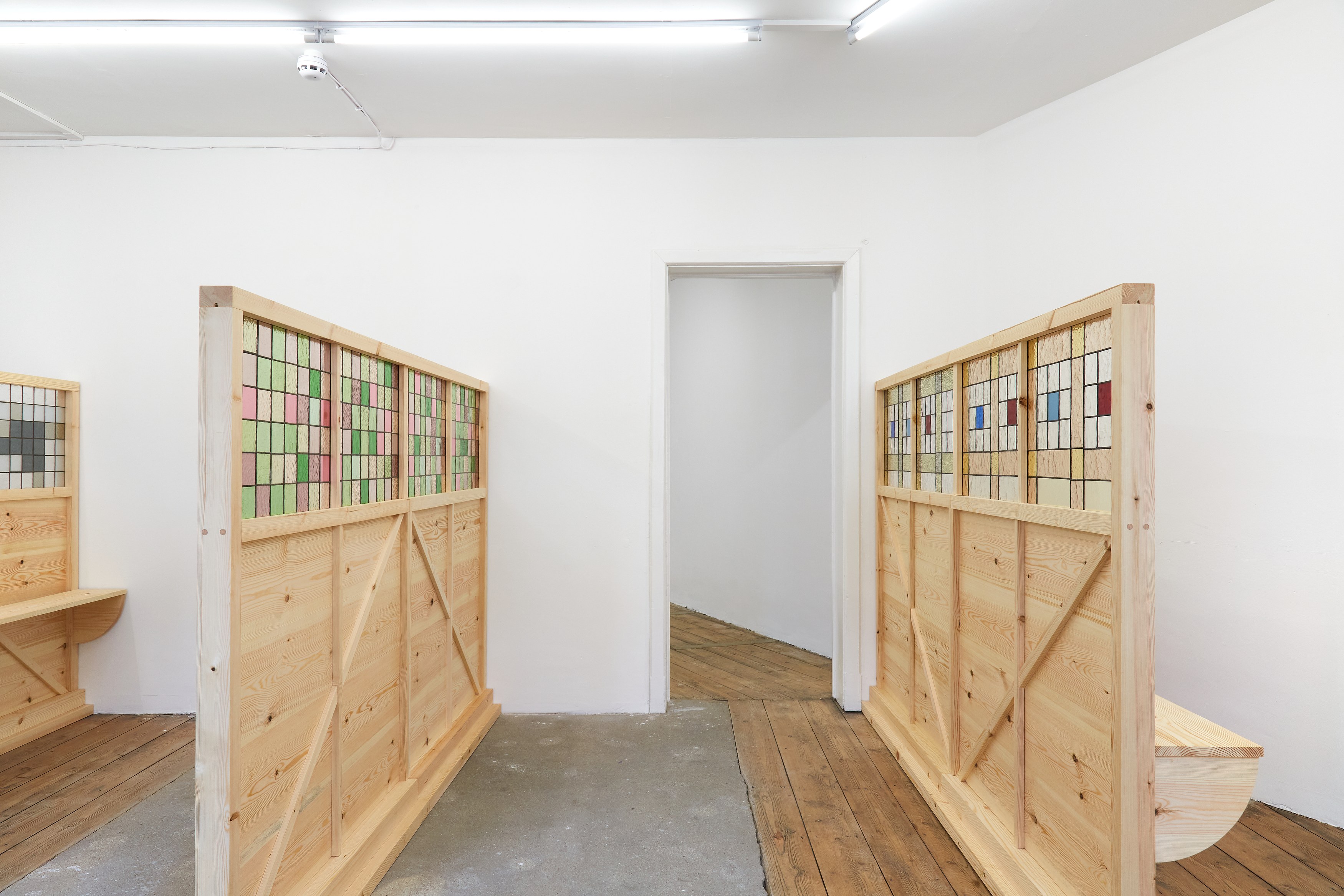 Georgina Hill, Bread and wine at South Parade, photo 3