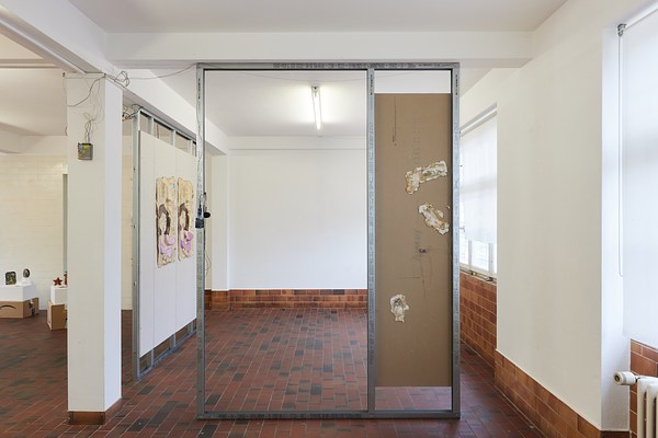 Image 16 of 27