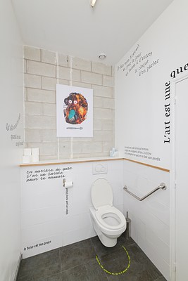 Image 4 of 15