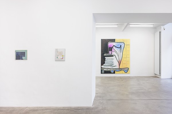 Image 4 of 18