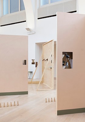 Image 5 of 9