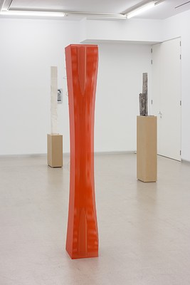 Image 4 of 34