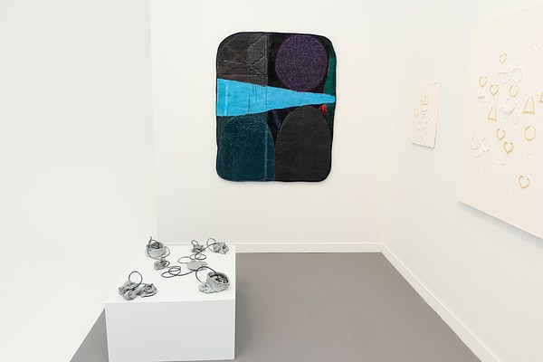 Image 3 of 3