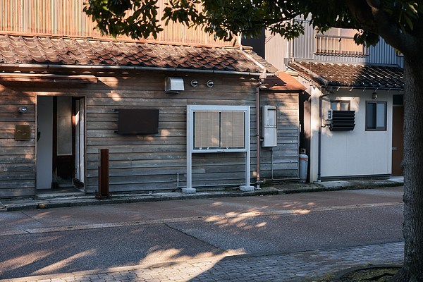 Image 16 of 19
