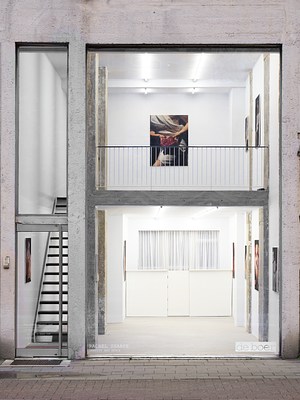 Image 1 of 25